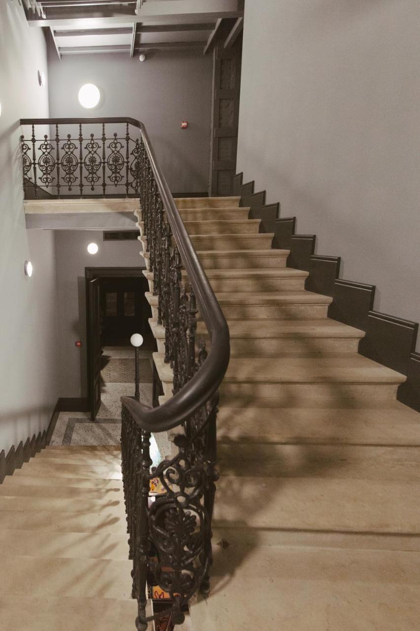 G.Vino Boutique Hotel ティビリシ エクステリア 写真