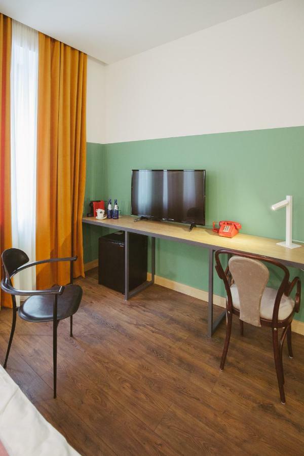 G.Vino Boutique Hotel ティビリシ エクステリア 写真