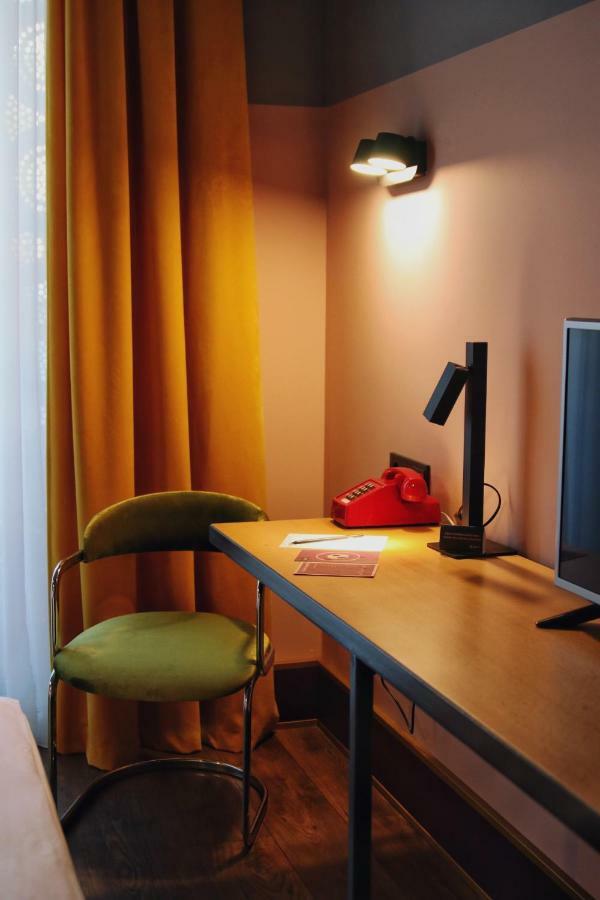G.Vino Boutique Hotel ティビリシ エクステリア 写真